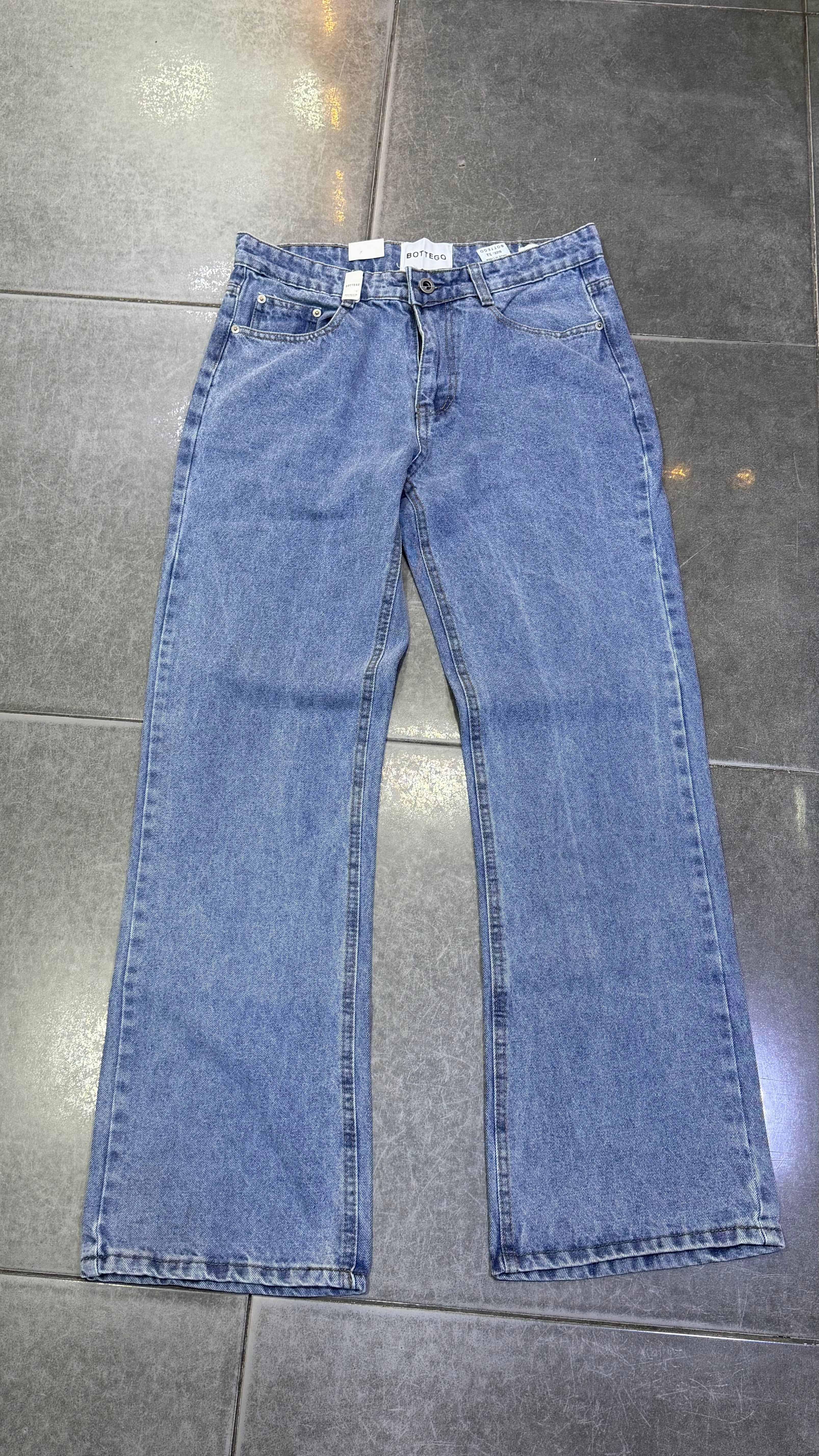 Bootcut jeans