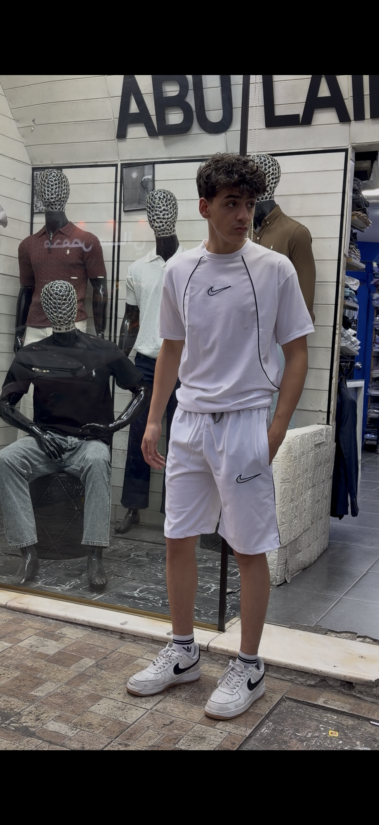 طقم NIKE